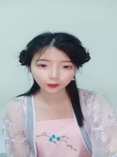 美女放学后在家玩弄自己的淫穴 湿湿的好色情哦
